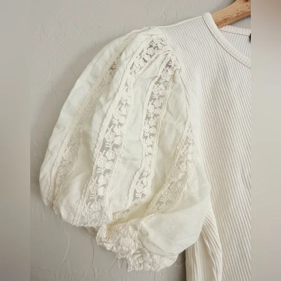 J. Crew Vintage Rib Top with Lace Sleeves Ivory Size Medium M - Picture 5 of 9